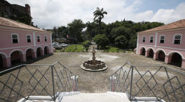 Reformado e restaurado, Arquivo Público da Bahia reabre; veja novas regras para visitação
