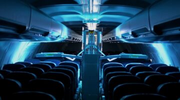 Azul fará limpeza das aeronaves com raios ultravioleta