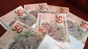 Auxílio Brasil: quando o novo benefício de R$ 400 será pago? Confira calendário