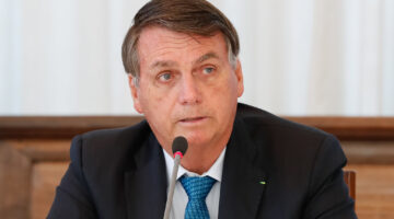 Bolsonaro pede para população economizar energia elétrica