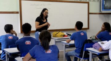 Decreto que suspende aulas presenciais na Bahia é prorrogado até 17 de dezembro