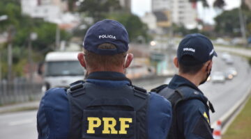 Concurso PRF divulga edital com 1.500 vagas; confira os detalhes