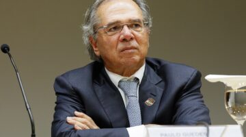 Ministro da Economia não descarta a extensão do auxílio emergencial