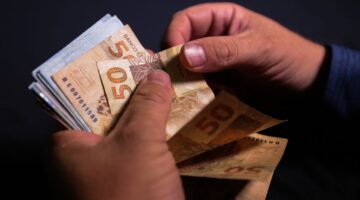 Auxílio Brasil: Caixa começa hoje a pagar parcela de R$ 400; veja quem recebe