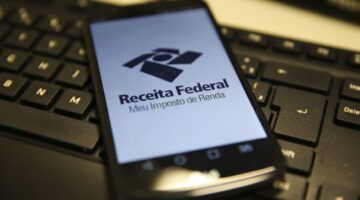 Receita Federal lança programa para auxiliar empresas em obrigações tributárias