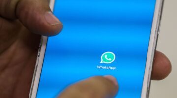 Como receber mensagem sobre o auxílio emergencial no WhatsApp? Confira