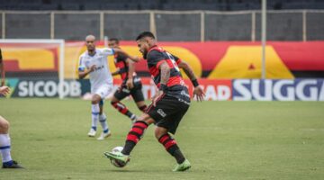 Vitória x Guarani no Brasileirão Série B: onde assistir, horário do jogo, escalações