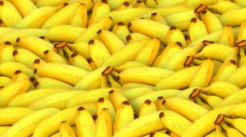 Rica em potássio, a banana ajuda a ter uma boa noite de sono; entenda