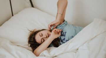 Confira 5 técnicas para combater a insônia e dormir melhor