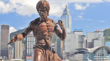 Confira 8 fatos incríveis sobre Bruce Lee, artista marcial e ator consagrado