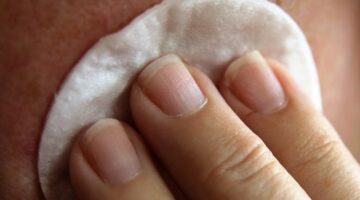 5 dicas caseiras para remover cravos de seu rosto