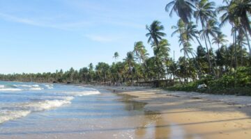 Confira lista com incríveis praias da Bahia para visitar com toda família