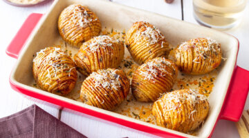 Batatas hasselback: Elegância e rapidez no acompanhamento