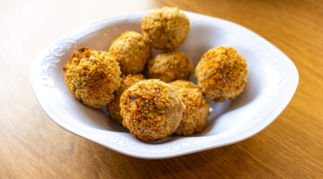 Bolinho de arroz: Aproveitamento rápido e gostoso