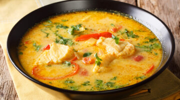 Moqueca de peixe: Sabor da Bahia de forma rápida