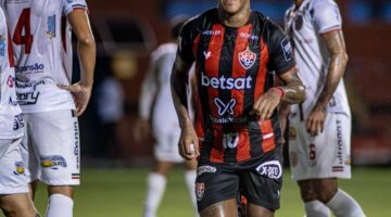 Vitória derrota Atlético de Alagoinhas e se aproxima das semifinais do Campeonato Baiano